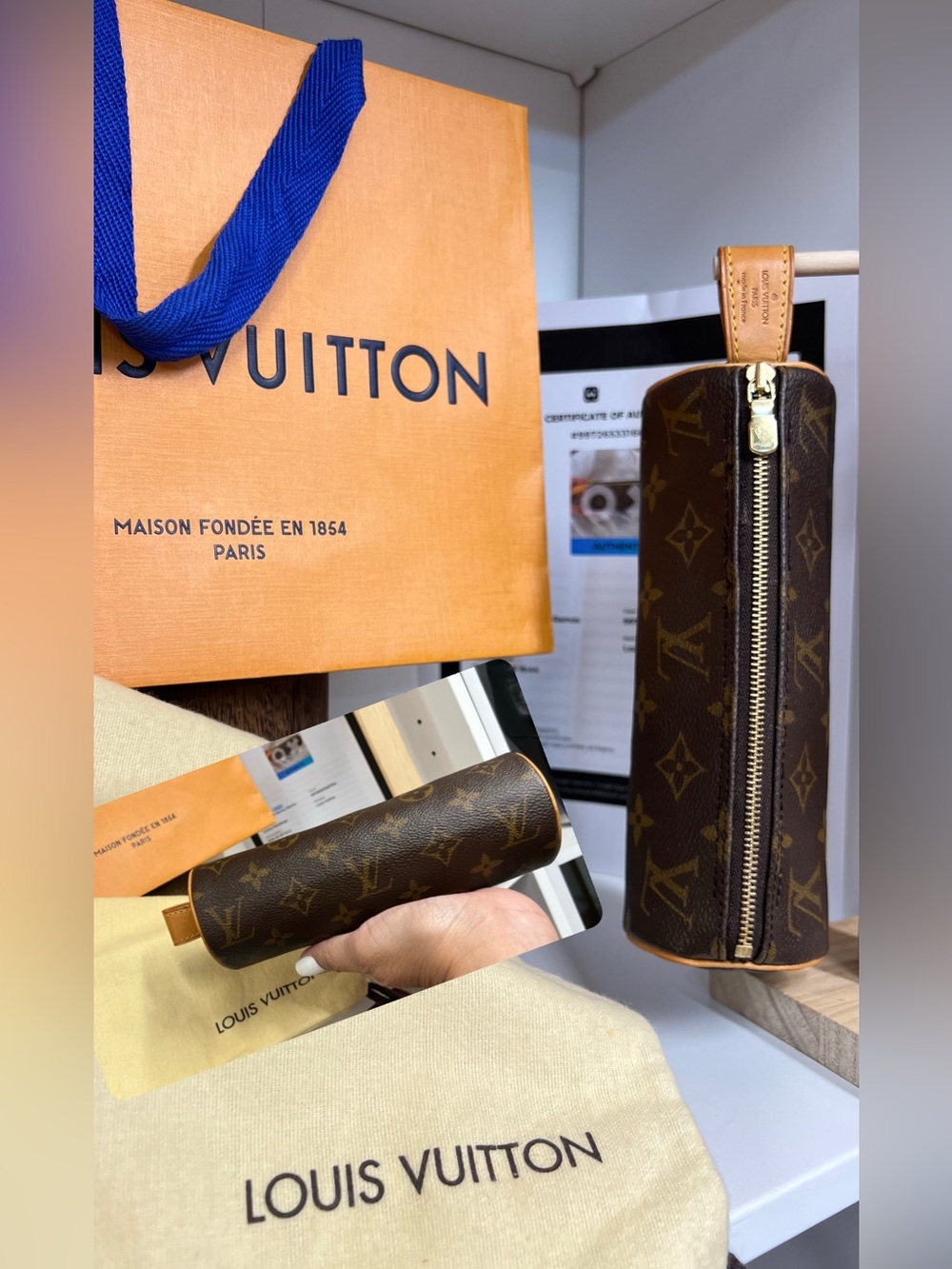 🔥🔥 Louis Vuitton authentic round pouch with COA